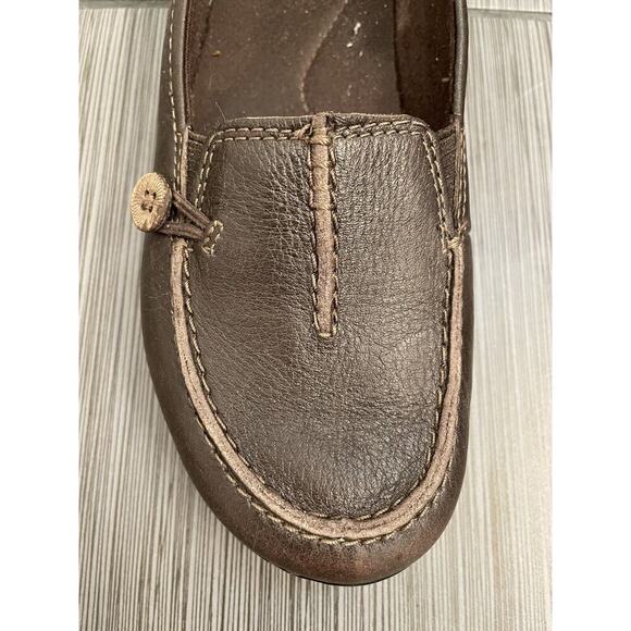 Clarks Ashland Bendable Loafers Womens Size 7M Brown Textured Leather Moccasins - Picture 2 of 13
